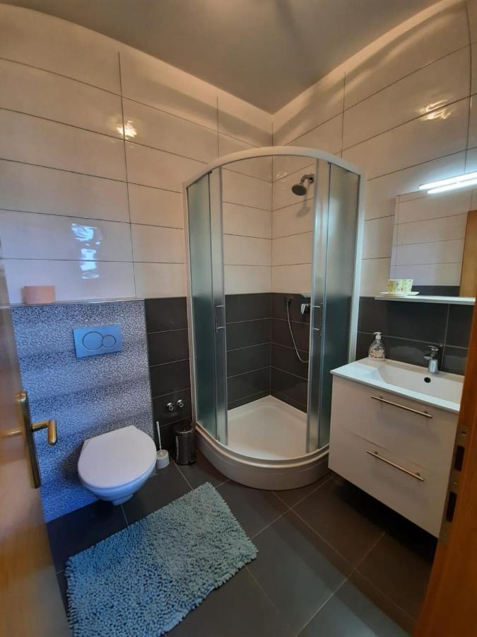 Apartman Barbir Sukošan Esterno foto